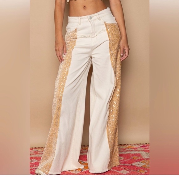 POL Pants - POL Sequin Wide Leg Pants cream and gold. Medium.